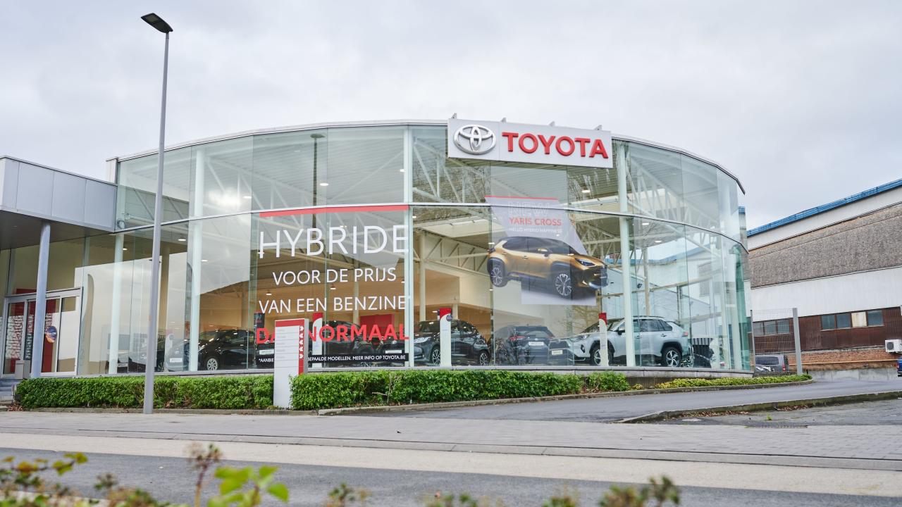 Garage Vancayzeele opent de (auto)deuren op zondag 15, 22 en 29 januari